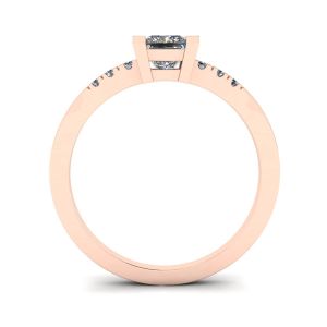 Princess Cut Diamond Ring with 3 Small Side Diamonds Rose Gold - Photo 1