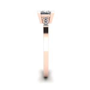 Princess Cut Diamond Ring with 3 Small Side Diamonds Rose Gold - Photo 2