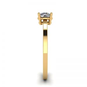 Round Diamond Solitaire Simple 18K Yellow Gold Ring - Photo 2