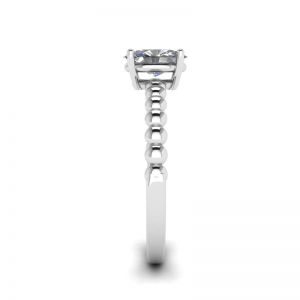 Oval Diamond on Beaded 18K White Gold Ring - Photo 2