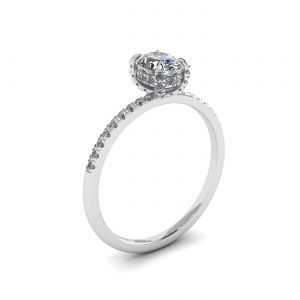 Oval Diamond Ring - Photo 3