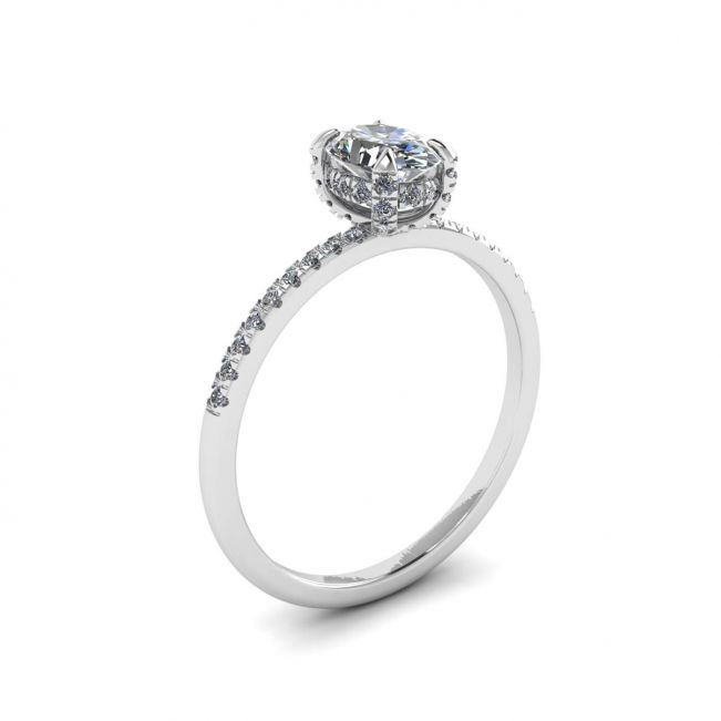 Oval Diamond Ring - Photo 3