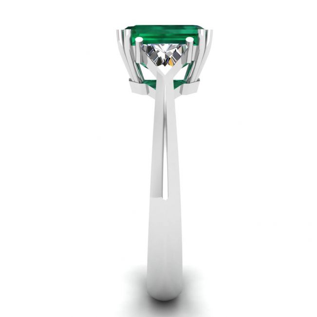 3.31 carat Emerald and Side Trillion Diamonds Ring - Photo 2
