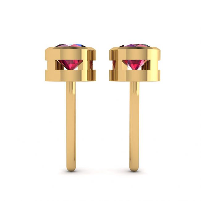 Ruby Stud Earrings in Yellow Gold - Photo 1